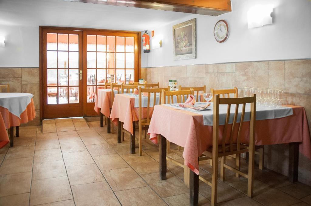 Hostal Montserrat Tona Pokój zdjęcie