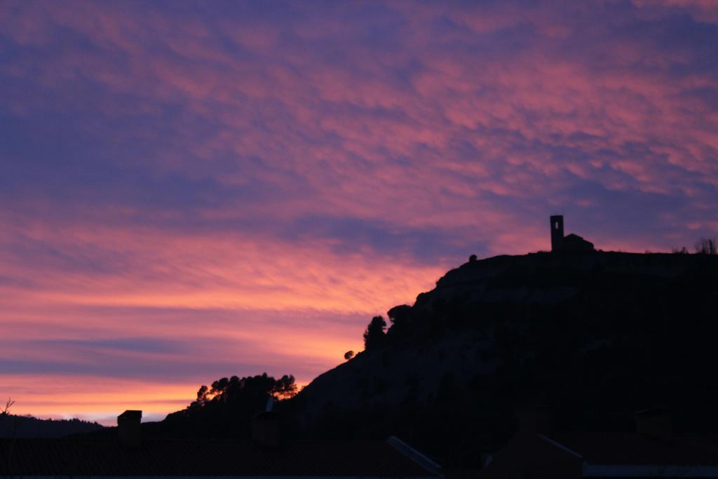 Hostal Montserrat Tona Zewnętrze zdjęcie